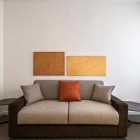 Apartment Residenza Fontanella Barberini By Spanish Steps