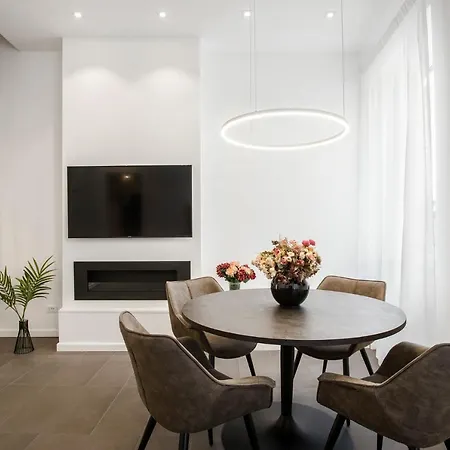 Lejlighed Residenza Fontanella Barberini By Spanish Steps Rom