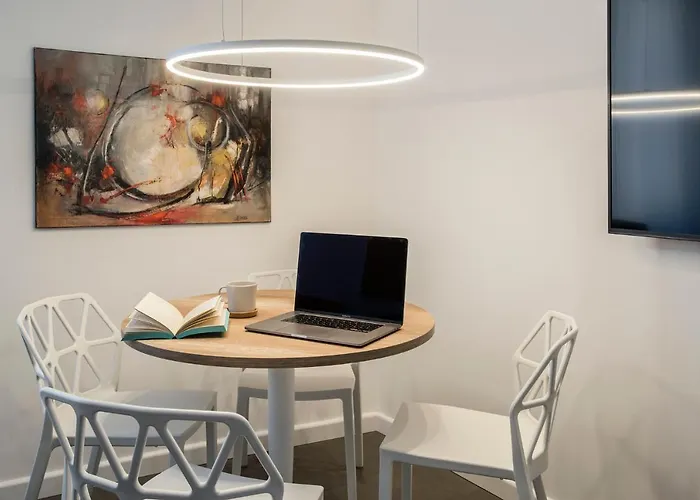 Residenza Fontanella Barberini By Spanish Steps *