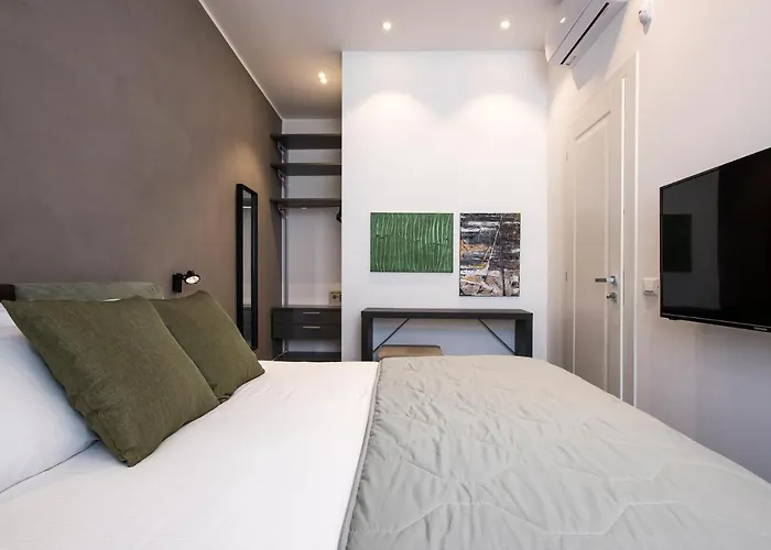 Residenza Fontanella Barberini By Spanish Steps *